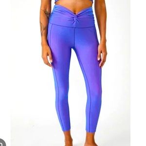 New Free People X Fp Movement Breathe Deeper Purple Shimmer Leggings Yoga Pants